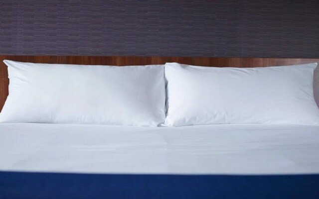 Holiday Inn Express Liverpool Hoylake