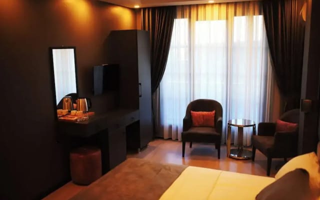 Oneday Suit Hotel