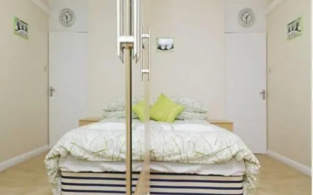 Mickledore Residences