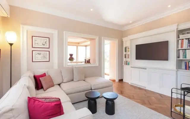 Rental in Rome Trevi Luxury Penthouse