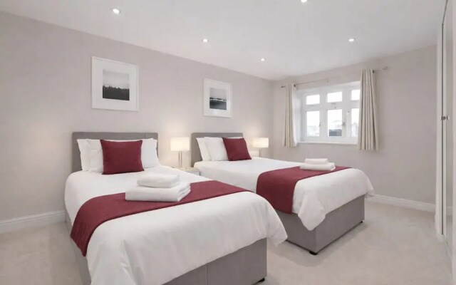 Roomspace Serviced Apartments Kinnaird Court