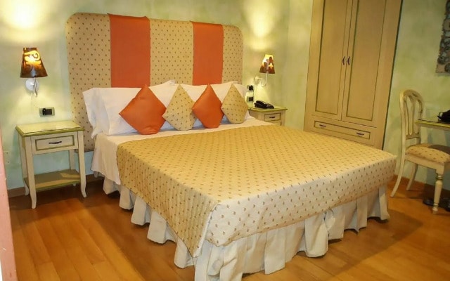 Condotti Rooms