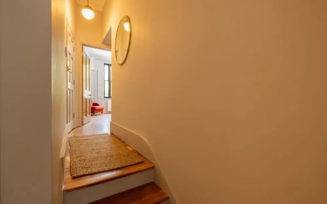 The Tyrwhitt Road Place - Lovely 2bdr Flat With Garden