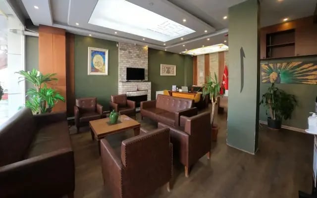 CNR Otelcilik
