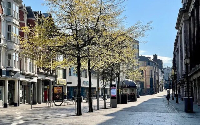 Stylish 2-bed Luxury Apartment in Nottingham City