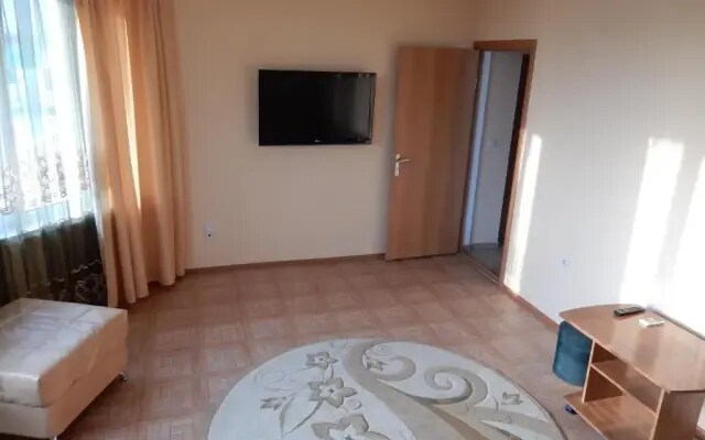 Таис отель