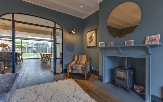 Elegance in Streatham Hill