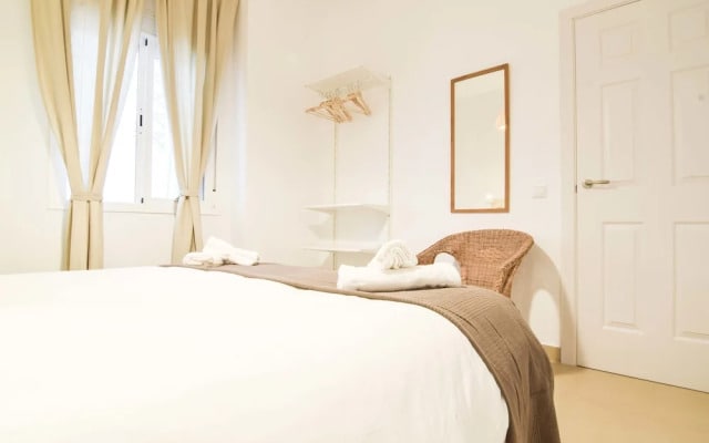 Letmalaga Center White