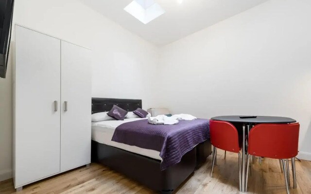 London Homes - Aldgate Flats