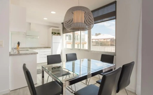 Urbe10 Angel Ganivet 2 Bedrooms Apartment