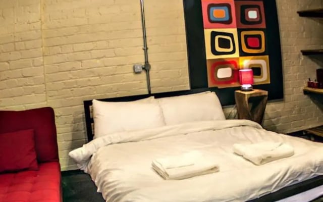 Victoria Warehouse Hotel