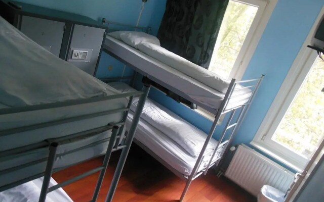 Amigo Hotel