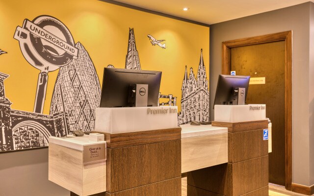 Premier Inn London Docklands - Canning Town