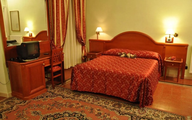 Hotel Sandra