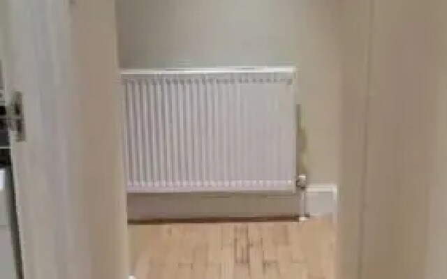 North End Road Apartment