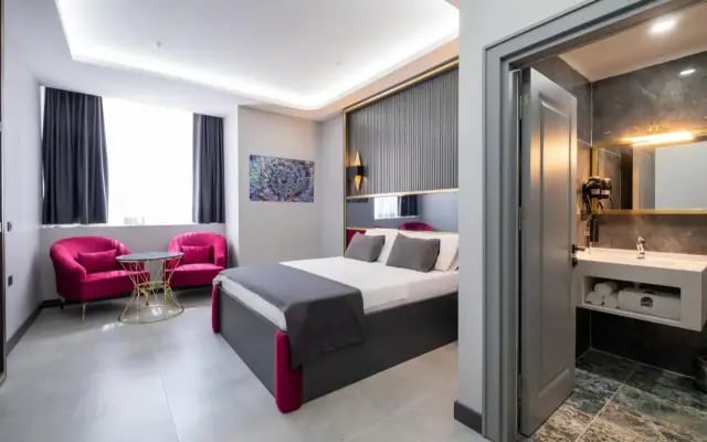 216 Prestige Hotel