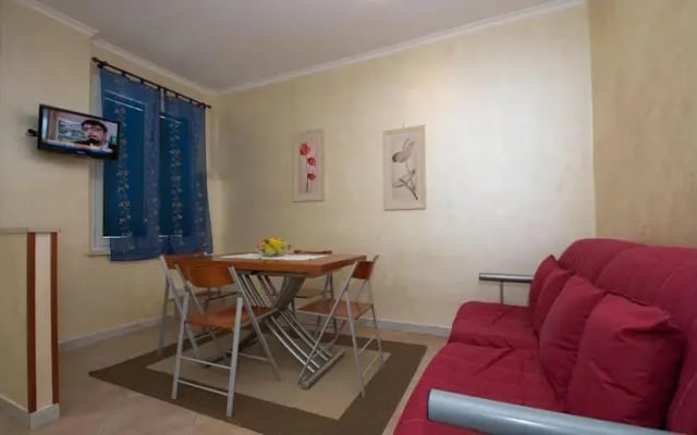 Holiday and Rome - Via Tiburtina 528