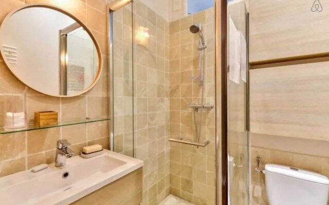 Cozy 2BR Flat in Charming Auteuil