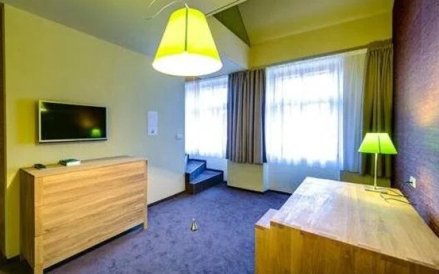 Darwin Hotel Restaurant