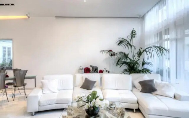 Triplex Foch Rooftop