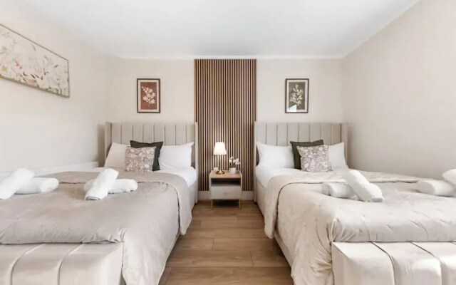 Stunning 2B Flat in South Kensington Near Station