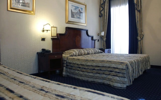 Hotel Catone