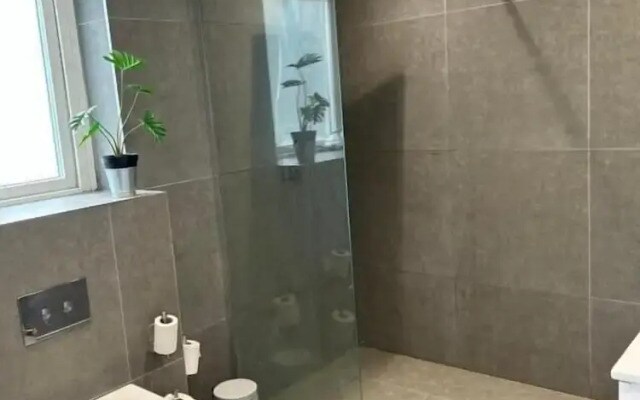 Spacious Deluxe Room with Garden F6