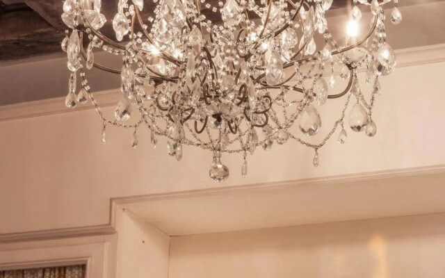 Hotel Caron de Beaumarchais