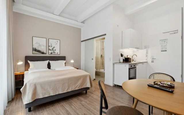 Limehome Munich Fritz-Erler Str.