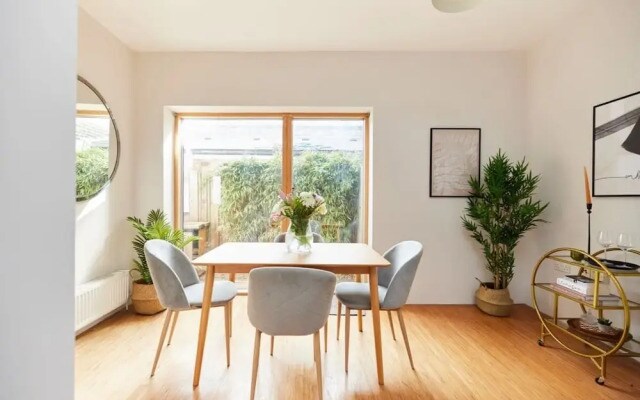 The Southwark Wonder - Charming 1bdr Flat With Patio