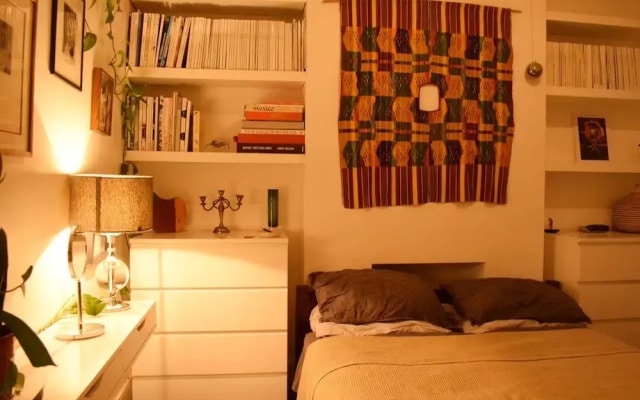 Incredible 1 Bedroom Flat Colourful and Cozy