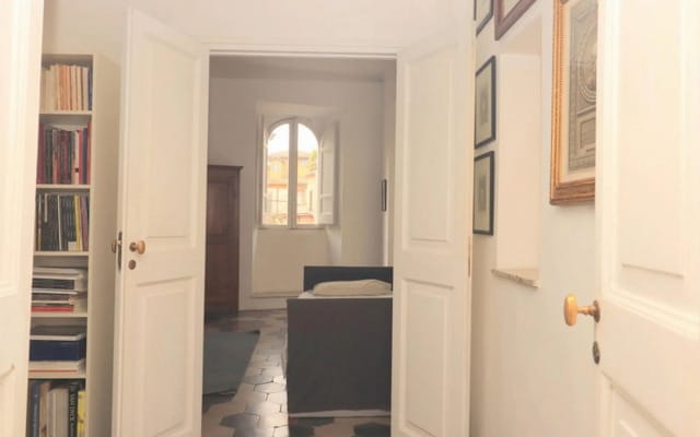 Enchanting 2BR Apt Near Pantheon Vatican