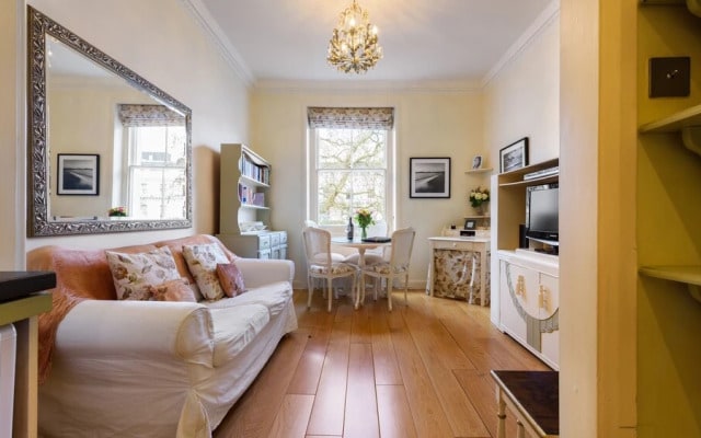 Beautiful 2BR Hyde Park & Paddington