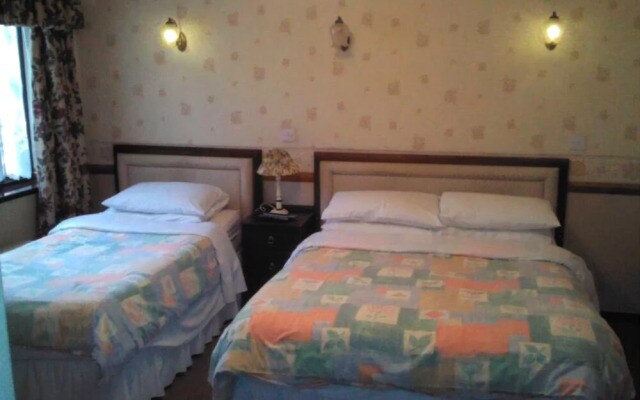 The Sneyd Arms Hotel