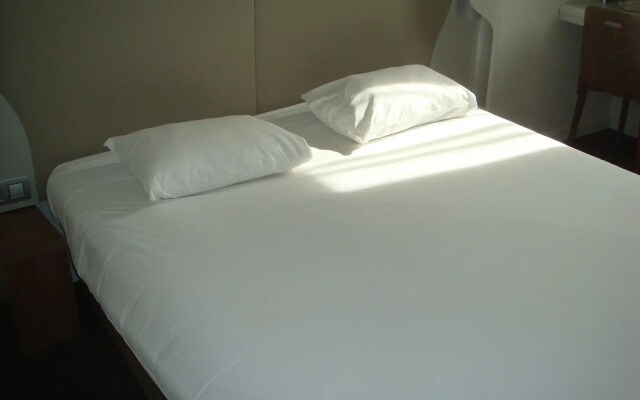 Campanile PRIME - Paris Bobigny