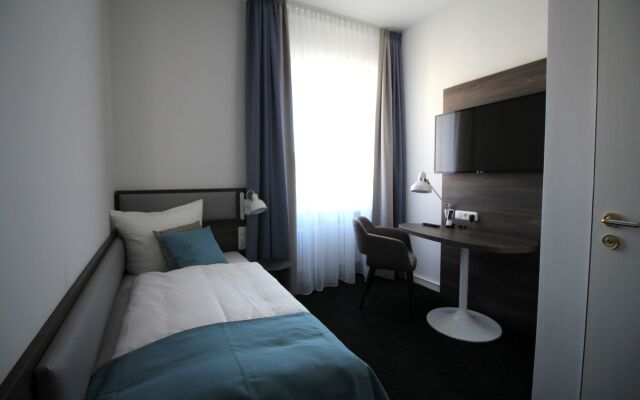 Lizz Hotel Munich