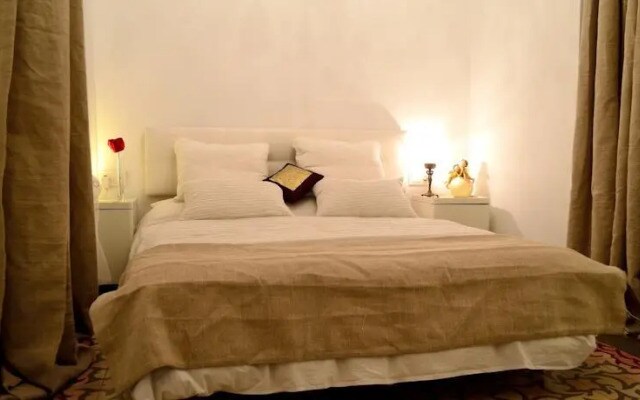 BarcelonaForRent Eixample Suites