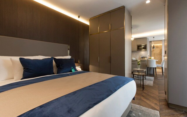 Noble22 Suites