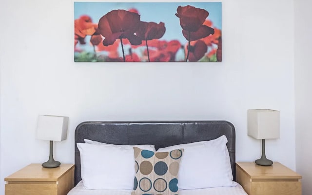 Splendid 3 Bedroom Apartment Kings Cross