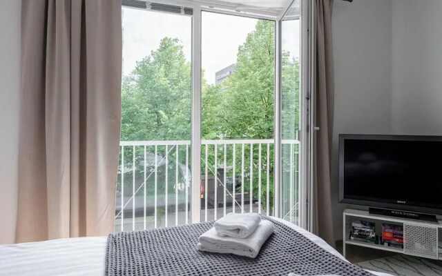 Modern Studio in the Heart of the City