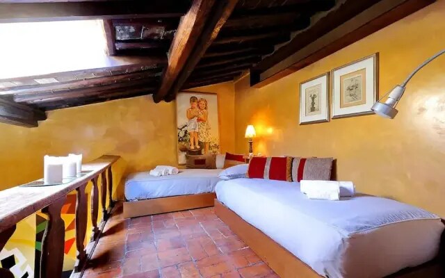Trastevere Large Apartment With Terrace