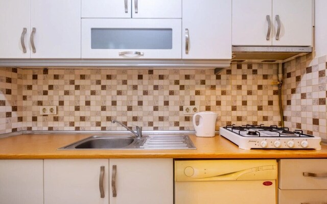 Central and Cozy Flat in Sisli