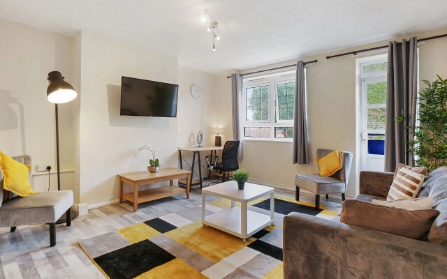 The Xavier Flat by Kasar Stays