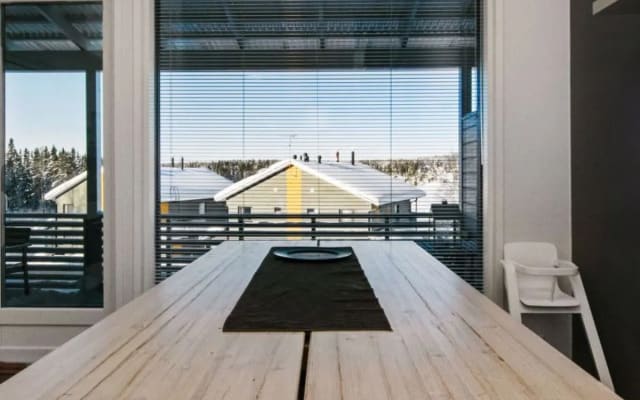 Skivillas 78 ukkohalla (7)