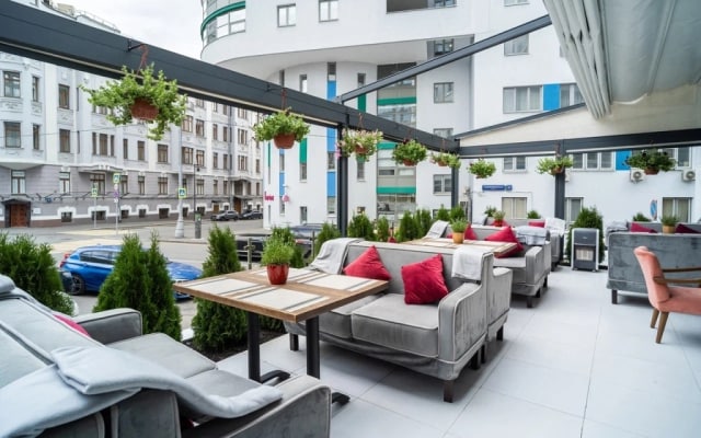 Hotel 99 on Noviy Arbat