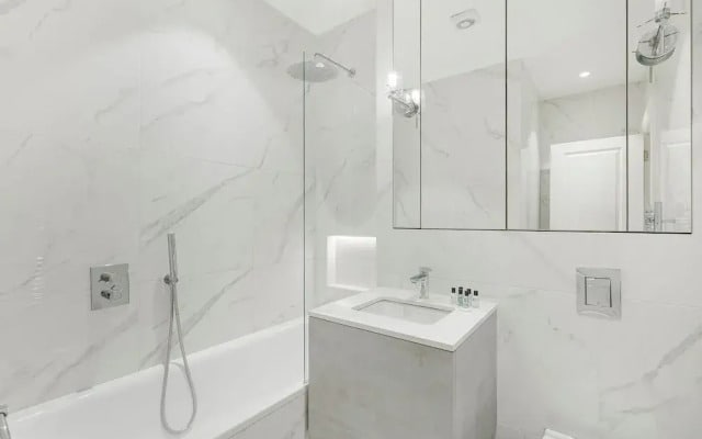Collingham Road - 1 Bedroom Apartment III