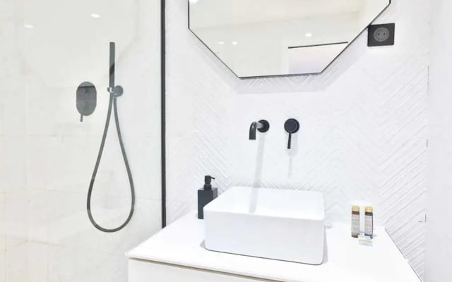 Comfort & Design for 10p - 5min From the Marais