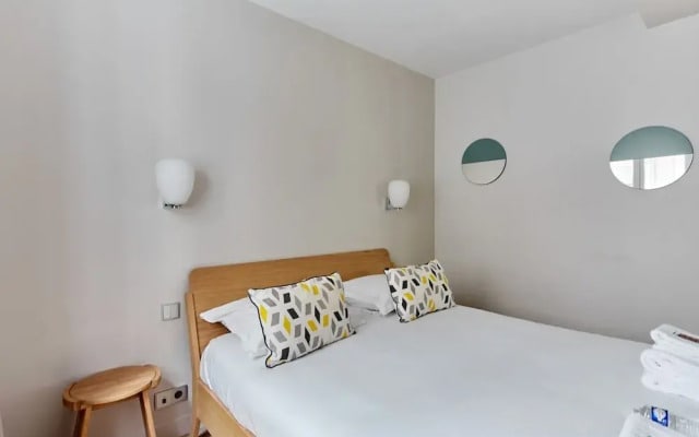 Superb Apartment Porte Maillot / Arc de Triomphe
