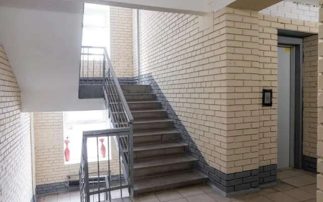 Apartment On Uchebnaya 7