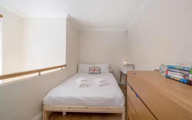 Great flat near St Pauls Cathedral